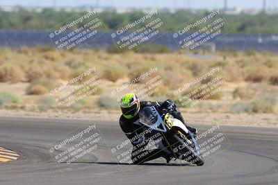 media/Oct-07-2023-CVMA (Sat) [[f84d08e330]]/Race 9 Amateur Supersport Middleweight/